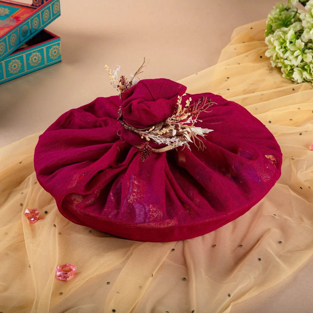 Brass Paraat Gifting - Kalasians